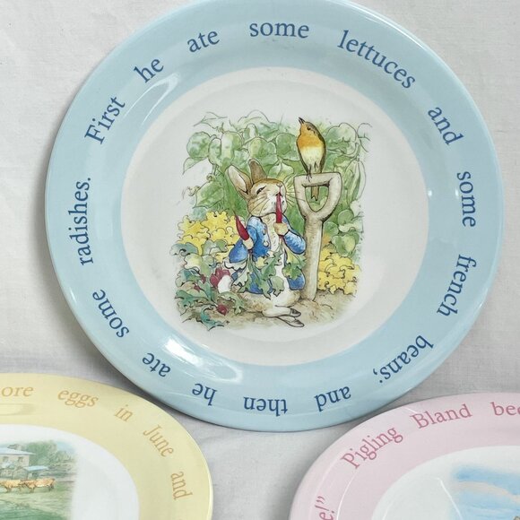 Pottery Barn Kids Peter Rabbit Beatrix Potter Melamine Dinner Plates SET of 3 - Picture 4 of 12